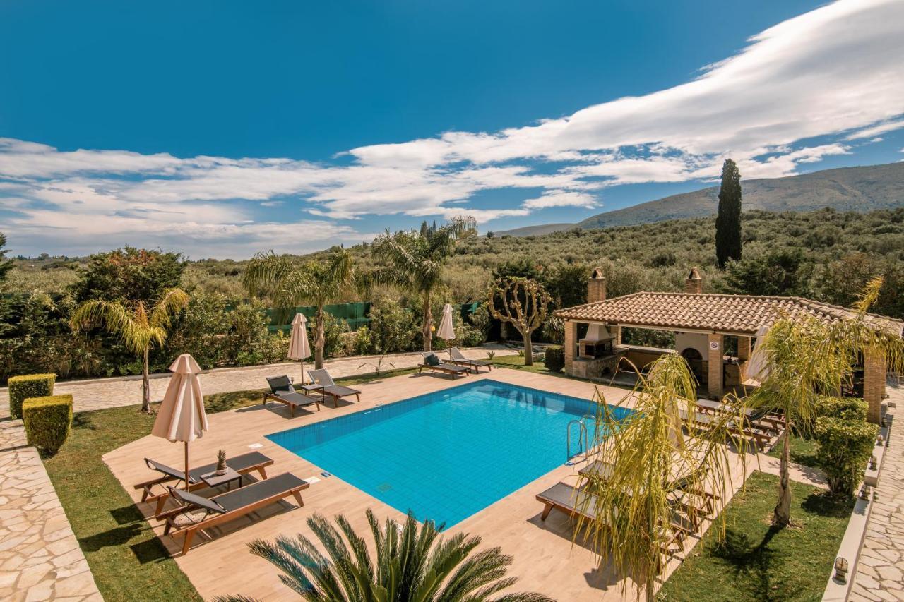 Amalthia Villa Mouzákion Exterior foto